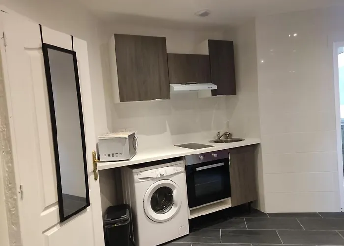 Mezzanine Centre Апартаменты Тарб